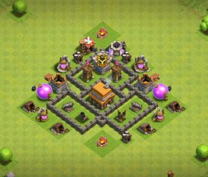Town hall 4 base layout 7